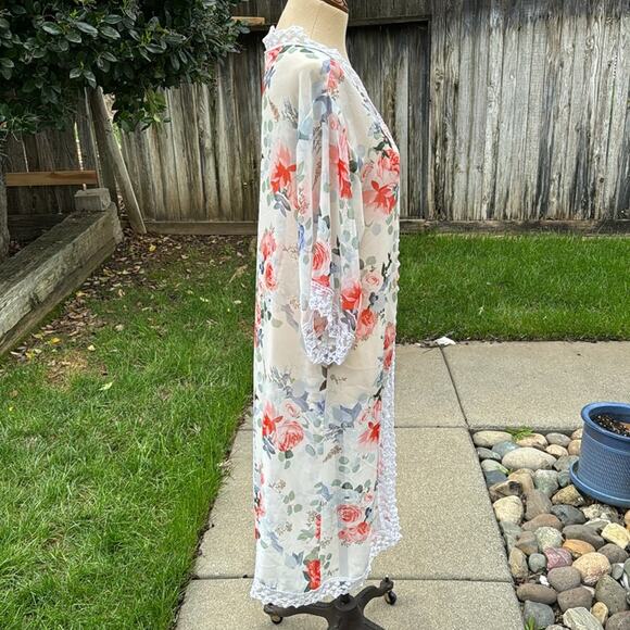 LuLaRoe Chloe Bohemian Chiffon Kimomo Floral Overlay Women's Small - Picture 4 of 8